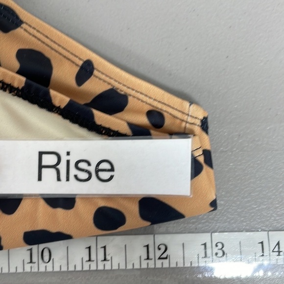 Marina West NWT Bikini Set Sweetheart High Rise Tan Cheetah Print Size Large - Picture 13 of 16